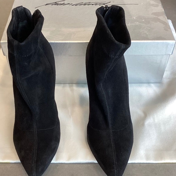 Brian Atwood Booties with Stiletto heel and Zipper in Back in Black Suede size 8 - Picture 1 of 6